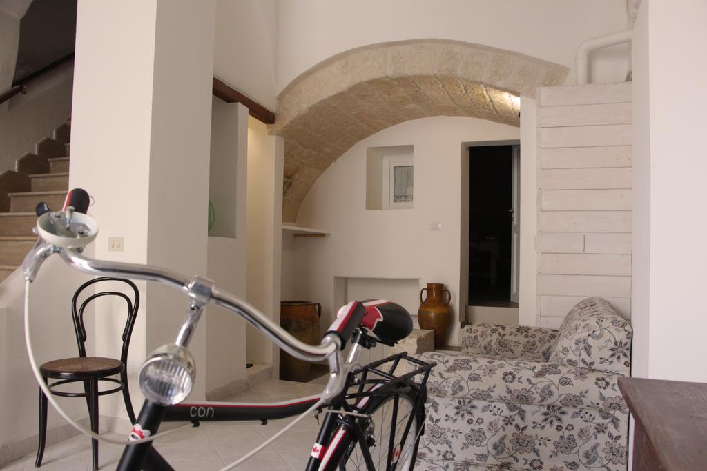 Palazzo Manfredi - Bed And Breakfast Monopoli Exteriör bild