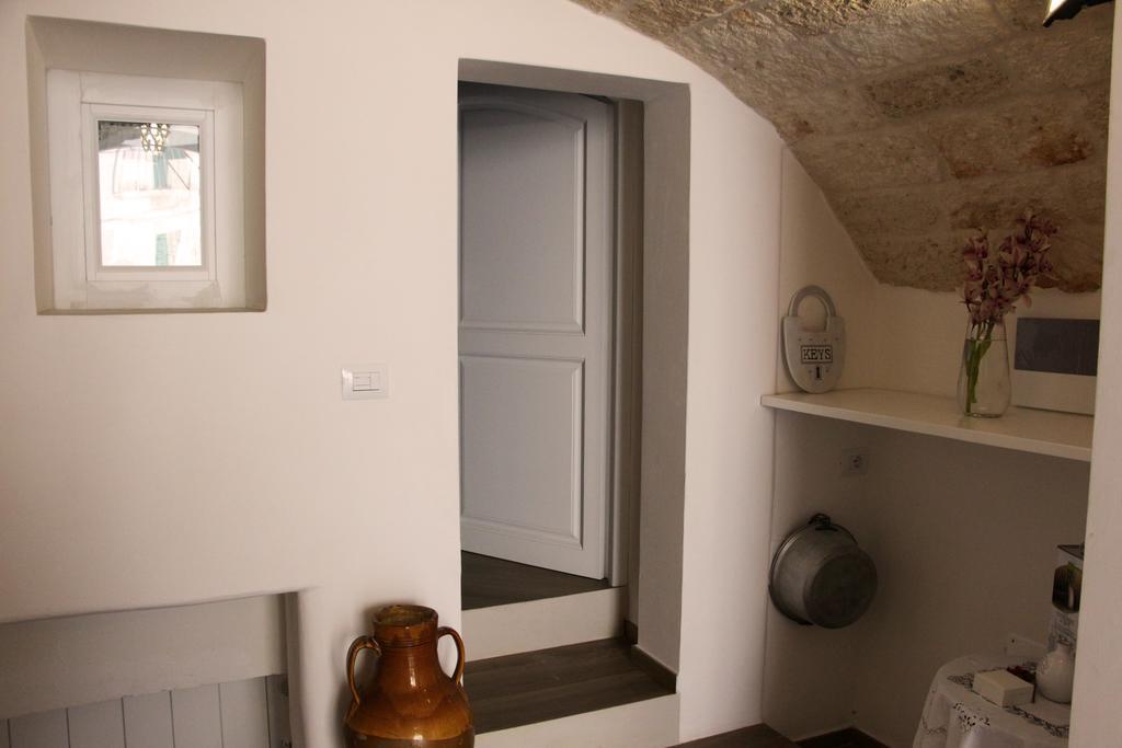 Palazzo Manfredi - Bed And Breakfast Monopoli Exteriör bild